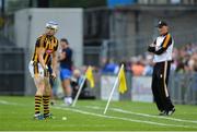 13 August 2016; TJ Reid of Kilkenny prepares to take a free watched by manager Brian Cody during the GAA Hurling All-Ireland Senior Championship Semi-Final Replay game between Kilkenny and Waterford at Semple Stadium in Thurles, Co Tipperary. Photo by Piaras Ó Mídheach/Sportsfile