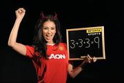 3 November 2010; Model Georgia Salpa shows off her arithmetic to help announce Setanta’s great offer for all Man U fans this week. If you sign up for Setanta before Saturday at 3pm and if Man U win all 3 of their November games on Setanta, you get a free month’s subscription. Don’t forget all these Barclays Premier League Games are exclusively live on Setanta. Sat 6th, Man Utd v Wolverhampton, KO 3pm, Sat 20th, Man Utd v Wigan, KO 3pm ans Sat 27th, Man Utd v Blackburn, KO 3pm. Setanta Ireland, Broadcasting House, Princes Street South, Dublin. Picture credit: Brendan Moran / SPORTSFILE