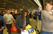 30 August 2001; Netherland's Edgar Davids at Dublin Airport following the squad's arrival ahead of their FIFA World Cup 2002 Qualifier match against Republic of Ireland in Dublin. Photo by Matt Browne/Sportsfile