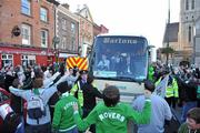 14 November 2010; Shamrock Rovers supporters greet the Shamrock Rovers team bus passing through Ringsend before the start of the game. FAI Ford Cup Final, Shamrock Rovers v Sligo Rovers, Aviva Stadium, Lansdowne Road, Dublin. Picture credit: David Maher / SPORTSFILE