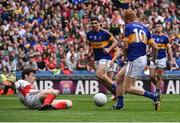 21 August 2016; Mayo goalkeeper David Clarke blocks the shot of Josh Keane of Tipperary during the GAA Football All-Ireland Senior Championship Semi-Final game between Mayo and Tipperary at Croke Park in Dublin. Photo by David Maher/Sportsfile