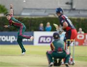 27 August 2016; Tom Stanton of Merrion CC bowls a delivery to Cobus Pienaar of Waringstown CC during the Irish Cricket Senior Cup Final at Castle Avenue in Clontarf, Co. Dublin. Photo by Seb Daly/Sportsfile