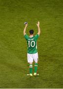 31 August 2016; Robbie Keane of Republic of Ireland salutes the crowd after being substituted during the Three International Friendly game between the Republic of Ireland and Oman at the Aviva Stadium in Lansdowne Road, Dublin. Photo by Daire Brennan/Sportsfile