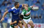 2 September 2016; Rob Kearney of Leinster offoads in the tackle by Tommaso Allan of Treviso during the Guinness PRO12 Round 1 match between Leinster and Treviso in the RDS Arena, Ballsbridge, Dublin. Photo by Brendan Moran/Sportsfile