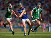 4 September 2016; Paddy Cadell of Tipperary in action against Ciarán O Connor, left, and Brian Nash of Limerick during the Electric Ireland GAA Hurling All-Ireland Minor Championship Final in Croke Park, Dublin.  Photo by Piaras Ó Mídheach/Sportsfile