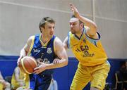 18 December 2010; Scott Kinevane, UL Eagles, in action against Barry Glover, UCD Marian. Nivea for Men’s SuperLeague, UL Eagles v UCD Marian, University Arena, University of Limerick,Castletroy, Limerick. Picture credit: Diarmuid Greene / SPORTSFILE