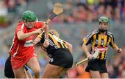 11 September 2016; Hannah Looney of Cork in action against Davina Tobin and Edwina Keane, behind, of Cork during the Liberty Insurance All-Ireland Senior Camogie Championship Final match between Cork and Kilkenny at Croke Park in Dublin. Photo by Piaras Ó Mídheach/Sportsfile