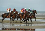 13 September 2016; A general view of the runners during the Racing Post Handicap during the Laytown Races in Laytown, Co Meath. Photo by David Maher/Sportsfile