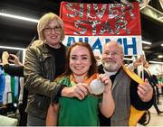 21 September 2016; Paralympic silver medallist Niamh McCarthy with her mother Caroline and father Flor at the homecoming from the Rio 2016 Paralympic Games at Dublin Airport in Dublin. Photo by Matt Browne/Sportsfile