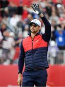 27 September 2016; 23 time Olympic Gold medalist Michael Phelps acknowledges the gallery during the Celebrity Matches at The 2016 Ryder Cup Matches at the Hazeltine National Golf Club in Chaska, Minnesota, USA. Photo by Ramsey Cardy/Sportsfile