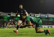 30 September 2016; Cian Kelleher of Connacht scores his side's third try despite the efforts of Sean Kennedy of Edinburgh during the Guinness PRO12 Round 5 match between Connacht and Edinburgh Rugby at the Sportsground in Galway.  Photo by Piaras Ó Mídheach/Sportsfile