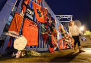 16 October 2016; Tributes are paid to Munster head coach Anthony Foley outside Thomond Park at the Shannon RFC clubhouse gate. Photo by Diarmuid Greene/Sportsfile