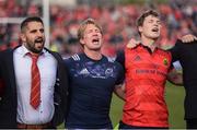 22 October 2016; Munster scrum coach Jerry Flannery, centre, flanked by players Peter McCabe, left, and man of the match Tyler Bleyendaal as they sing 'Stand Up And Fight' on the pitch after the European Rugby Champions Cup Pool 1 Round 2 match between Munster and Glasgow Warriors at Thomond Park in Limerick. Photo by Diarmuid Greene/Sportsfile