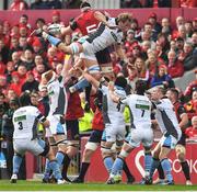 22 October 2016; Jonny Gray of Glasgow contests a lineout with Billy Holland of Munster during the European Rugby Champions Cup Pool 1 Round 2 match between Munster and Glasgow Warriors at Thomond Park in Limerick. Photo by Brendan Moran/Sportsfile