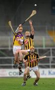 6 March 2011; Pat Hartley, Kilkenny, supported by Colin Fennelly, in action against Eoin Quigley, Wexford. Allianz Hurling League Division 1 Round 3, Kilkenny v Wexford, Nowlan Park, Kilkenny. Picture credit: Stephen McCarthy / SPORTSFILE