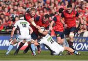 22 October 2016; Peter O'Mahony of Munster in action against Finn Russell and Pat MacArthur of Glasgow Warriors during the European Rugby Champions Cup Pool 1 Round 2 match between Munster and Glasgow Warriors at Thomond Park in Limerick. Photo by Diarmuid Greene/Sportsfile