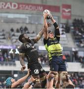 23 October 2016; Ian Nagle of Leinster takes possession in a lineout ahead of Fulgence Ouedraogo of Montpellier during the European Rugby Champions Cup Pool 4 Round 2 match between Leinster and Montpellier at Altrad Stadium in Montpellier, France. Photo by Stephen McCarthy/Sportsfile