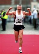 29 October 2001; Kevin Murphy, Ireland, during the adidas Dublin Marathon in Dublin. Photo by Ray McManus/Sportsfile
