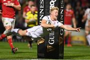 28 October 2016; Rob Lyttle of Ulster scores his side's second try of the game during the Guinness PRO12 Round 7 match between Ulster and Munster at Kingspan Stadium, Ravenhill Park in Belfast. Photo by Ramsey Cardy/Sportsfile