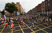 30 October 2016; A view of the 19,500 runners who took to the Fitzwilliam Square start line to participate in the 37th running of the SSE Airtricity Dublin Marathon 2016, making it the fourth largest marathon in Europe. Photo by Stephen McCarthy/Sportsfile