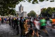 30 October 2016; Runners pass Christchurch Cathedral during the SSE Airtricity Dublin Marathon 2016 in Dublin City. 19,500 runners took to the Fitzwilliam Square start line to participate in the 37th running of the SSE Airtricity Dublin Marathon, making it the fourth largest marathon in Europe. Photo by Ramsey Cardy/Sportsfile