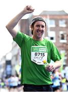 30 October 2016; Davy Prentice, from Dublin, during the SSE Airtricity Dublin Marathon 2016 in Dublin City. 19,500 runners took to the Fitzwilliam Square start line to participate in the 37th running of the SSE Airtricity Dublin Marathon, making it the fourth largest marathon in Europe. Photo by Stephen McCarthy/Sportsfile