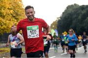 30 October 2016; Ben Davis, from North Yorkshire, England, during the SSE Airtricity Dublin Marathon 2016 in Dublin City. 19,500 runners took to the Fitzwilliam Square start line to participate in the 37th running of the SSE Airtricity Dublin Marathon, making it the fourth largest marathon in Europe. Photo by Ramsey Cardy/Sportsfile