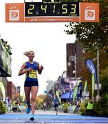 30 October 2016; Laura Graham of Mourne Runners on her way to winning the Irish Women's National Marathon Championship during the SSE Airtricity Dublin Marathon 2016 at Merrion Square in Dublin City. 19,500 runners took to the Fitzwilliam Square start line today to participate in the 37th running of the SSE Airtricity Dublin Marathon, making it the fourth largest marathon in Europe. Photo by Stephen McCarthy/Sportsfile