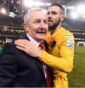 6 November 2016; Cork City manager John Caulfield celebrates with Mark McNulty at the end of the Irish Daily Mail FAI Cup Final match between Cork City and Dundalk at Aviva Stadium in Lansdowne Road, Dublin. Photo by David Maher/Sportsfile