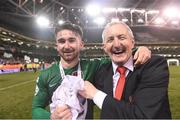 6 November 2016; Cork City manager John Caulfield celebrates with Sean Maguire at the end of the Irish Daily Mail FAI Cup Final match between Cork City and Dundalk at Aviva Stadium in Lansdowne Road, Dublin. Photo by David Maher/Sportsfile