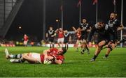 11 November 2016; Ronan O'Mahony of Munster scores his side's fourth try during the match between Munster and the New Zealand Maori All Blacks at Thomond Park in Limerick. Photo by Diarmuid Greene/Sportsfile