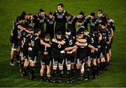 11 November 2016; Maori All Blacks captain Ash Dixon speaks to his team-mates as they huddle together before the match between Munster and the New Zealand Maori All Blacks at Thomond Park in Limerick. Photo by Diarmuid Greene/Sportsfile