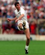21 June 1998; Anthony Rainbow of Kildare during the Bank of Ireland Leinster Senior Football Championship Quarter-Final Replay match between Kildare and Dublin at Croke Park in Dublin. Photo by David Maher/Sportsfile