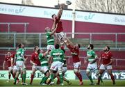 26 November 2016; Darren O'Shea of Munster wins possession in a lineout ahead of Marco Lazzaroni of Benetton Treviso during the Guinness PRO12 Round 9 match between Munster and Benetton Treviso at Thomond Park in Limerick. Photo by Diarmuid Greene/Sportsfile