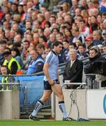 24 April 2011; Bernard Brogan, Dublin, is substituted during the second half after picking up an injury. Allianz Football League Division 1 Final, Dublin v Cork, Croke Park, Dublin. Picture credit: Stephen McCarthy / SPORTSFILE