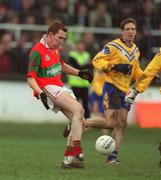 16 December 2001; Darren Coffey of Rathnew during the AIB Leinster Senior Club Football Championship Final match between Na Fianna and Rathnew at St Conleth's Park in Newbridge, Kildare. Photo by Brendan Moran/Sportsfile