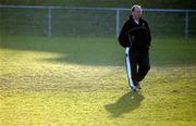 11 January 2001; Coach Declan Kidney during a Munster training session in Toulouse, France.