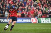 10 December 2016; Tyler Bleyendaal of Munster kicks a penalty during the European Rugby Champions Cup Pool 1 Round 3 match between Munster and Leicester Tigers at Thomond Park in Limerick. Photo by Diarmuid Greene/Sportsfile
