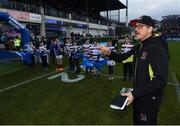31 December 2016; Ulster Director of Rugby Les Kiss speaks with Tullow RFC mini players before the Guinness PRO12 Round 12 match between Leinster and Ulster at the RDS Arena in Dublin. Photo by Stephen McCarthy/Sportsfile