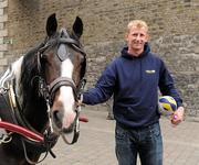 25 May 2011; Leo Cullen, Leinster & Ireland, with 'Dancer' a piebald horse awaiting a fare, at the launch of the new William Hill Innovative Irish Betting Site. Guinness Storehouse, 109 James Street, Dublin 8. Picture credit: Ray McManus / SPORTSFILE