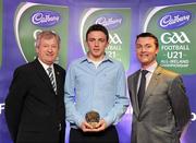 30 May 2011; Pictured with Páraic Ó Dufaigh, Ard-Stiúrthóir, GAA, and Shane Guest, Cadbury Ireland, is Mark Collins from Cork who was shortlisted for the 2011 Cadbury Hero of the Future Award, Mark Collins was one of 14 shortlisted players who excelled throughout the 2011 Cadbury GAA U21 Football Championship. The 2011 Cadbury Hero of the Future Award was won by Thomas Flynn from Galway. All nominees can be seen on www.cadburygaau21.com Past winners, Rory O’Carroll from Dublin, Colm O’Neill and Fintan Goold from Cork, Killian Young from Kerry and Keith Higgins from Mayo have gone on to represent their Counties at Senior level. 2011 Cadbury Hero of the Future Awards, Croke Park, Dublin. Picture credit: Pat Murphy / SPORTSFILE
