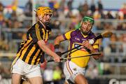 11 June 2011; Colin Fennelly, Kilkenny, in action against Keith Rossiter, Wexford. Leinster GAA Hurling Senior Championship Semi-Final, Wexford v Kilkenny, Wexford Park, Wexford. Picture credit: Pat Murphy / SPORTSFILE