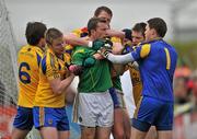 12 June 2011; James Glancy, Leitrim, involved in an altercation with Roscommon players, from left to right, David Keenan, Peter Domican, Michael Finneran, Niall Carty and goalkeeper Geoffrey Claffey. Connacht GAA Football Senior Championship Semi-Final, Leitrim v Roscommon, Páirc Seán Mac Diarmada, Carrick-on-Shannon, Co. Leitrim. Picture credit: David Maher / SPORTSFILE