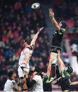 22 January 2017; John Muldoon of Connacht takes possession in a lineout ahead of Yoann Maestri of Toulouse during the European Rugby Champions Cup Pool 2 Round 6 match between Toulouse and Connacht at Stade Ernest Wallon in Toulouse, France. Photo by Stephen McCarthy/Sportsfile