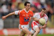 19 June 2011; Aaron Kernan, Armagh, in action against Michael Bateson, Derry. Ulster GAA Football Senior Championship Semi-Final, Derry v Armagh, St Tiernach's Park, Clones, Co. Monaghan. Picture credit: Stephen McCarthy / SPORTSFILE