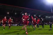 3 November 2017; Simon Zebo of Munster makes his way out to the pitch alongside team mates ahead of the Guinness PRO14 Round 8 match between Munster and Dragons at Irish Independent Park in Cork. Photo by Eóin Noonan/Sportsfile
