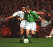 13 February 2002; Damien Duff of Republic of Ireland, in action against Yuri Kovtun of Russia during the International Friendly match between Republic of Ireland and Russia at Lansdowne Road in Dublin. Photo by David Maher/Sportsfile