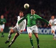 13 February 2002; Richard Sadlier of Republic of Ireland, in action against Dmitri Khlestov of Russia during the International Friendly match between Republic of Ireland and Russia at Lansdowne Road in Dublin. Photo by Matt Browne/Sportsfile