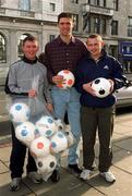 14 February 2002; Republic of Ireland international Niall Quinn, pictured alongside supporters Andy Hudson and James Cooney, both from Fatima Mansions in Dublin 14, ahead of a press conference at the Gresham Hotel in Dublin. The press conference was to announce the details of his forthcoming testamonial match between the Republic of Ireland and Sunderland AFC, which will take place at the Stadium of Light, in Sunderland, England. Photo by Ray McManus/Sportsfile