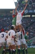 16 February 2002; Joe Worsley of England wins the ball in the lineout ahead of Anthony Foley of Ireland during the Lloyds TSB Six Nations Championship match between England and Ireland at Twickenham Stadium in London, England. Photo by Matt Browne/Sportsfile